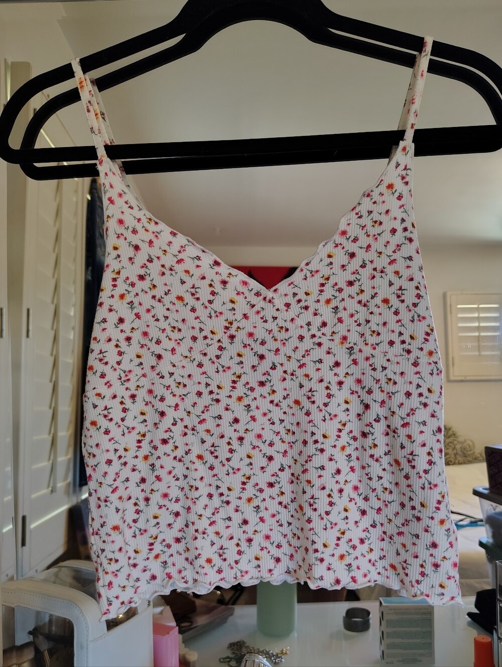 White Ditsy Floral Ribbed Cami size Large